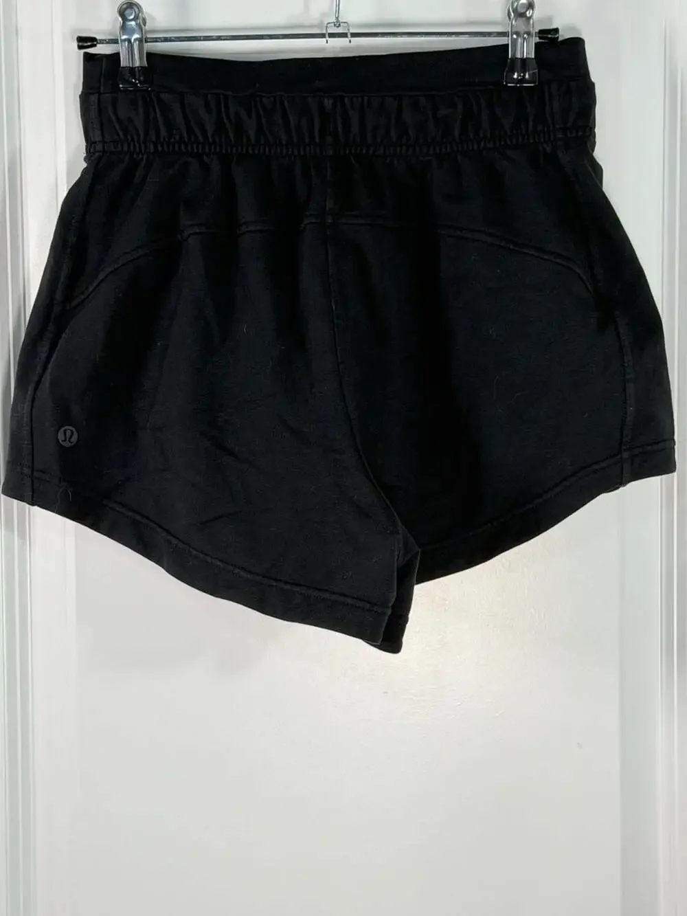 Lululemon Inner Glow High-Rise Short 3